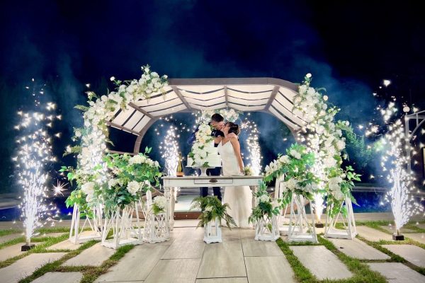 fontane fredde matrimonio villa costanza Piacenza bacio sposi