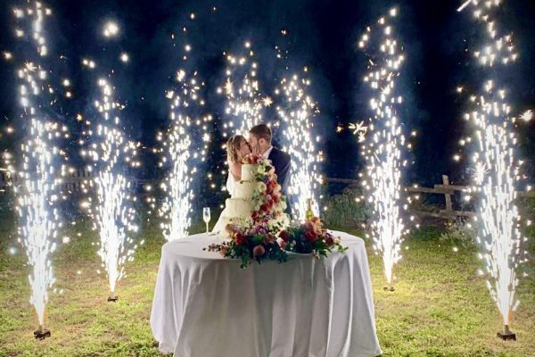 Fontane fredde per matrimonio taglio torta sposi Borgo